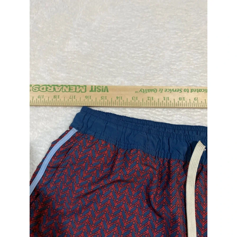 Fair Harbor Mens XL Swim Trunks Red Navy Chevron Geometric BreezeKnit Liner 7.5